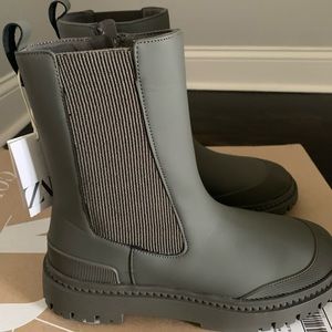Women Boots